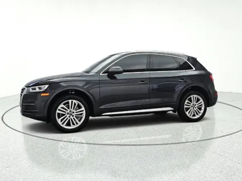 More photos of 2018 Audi Q5 2.0T Prestige at CarWise Gurnee, IL