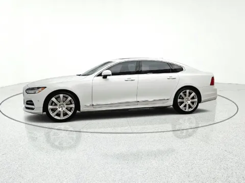 Another view of 2020 Volvo S90 T6 Inscription for sale in Gurnee, IL at CarWise Gurnee
