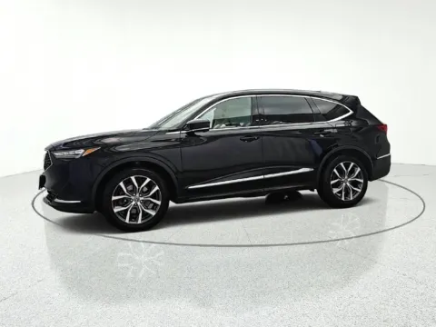 More photos of 2023 Acura MDX Technology at CarWise Gurnee, IL