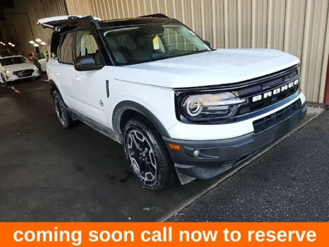 White 2021 Ford Bronco Sport Outer Banks for sale in Gurnee, IL