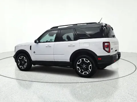 More photos of 2021 Ford Bronco Sport Outer Banks at CarWise Gurnee, IL