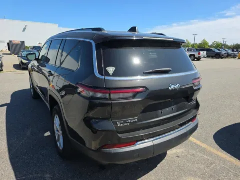 More photos of 2022 Jeep Grand Cherokee L Limited at CarWise Gurnee, IL