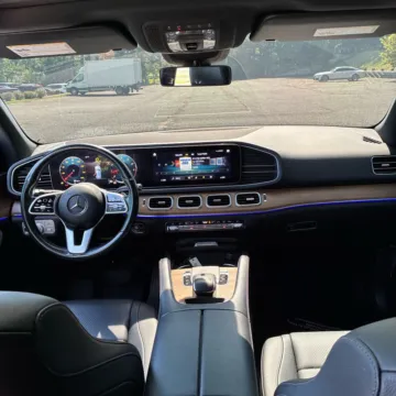 Another view of 2020 Mercedes-Benz GLE 350 for sale in Gurnee, IL at CarWise Gurnee
