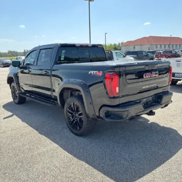Photos of 2021 GMC Sierra 1500 AT4 for sale in Gurnee, IL at CarWise Gurnee