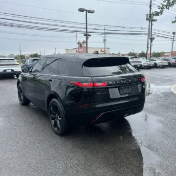 Photos of 2022 Land Rover Range Rover Velar P250 R-Dynamic S for sale in Gurnee, IL at CarWise Gurnee