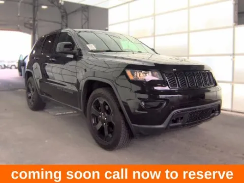 Black 2018 Jeep Grand Cherokee Laredo for sale in Gurnee, IL