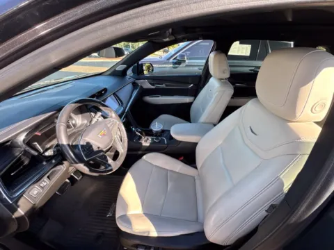 Another view of 2021 Cadillac XT5 Sport for sale in Gurnee, IL at CarWise Gurnee