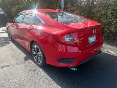 Photos of 2017 Honda Civic EX-L for sale in Gurnee, IL at CarWise Gurnee