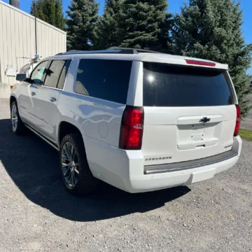 Photos of 2019 Chevrolet Suburban Premier for sale in Gurnee, IL at CarWise Gurnee
