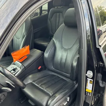 Another view of 2021 BMW X7 xDrive40i for sale in Gurnee, IL at CarWise Gurnee