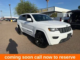 White 2019 Jeep Grand Cherokee Altitude for sale in Gurnee, IL