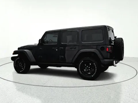 More photos of 2021 Jeep Wrangler Unlimited Willys at CarWise Gurnee, IL