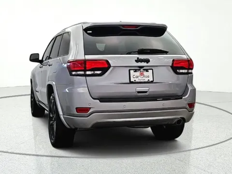 More photos of 2018 Jeep Grand Cherokee Altitude at CarWise Gurnee, IL