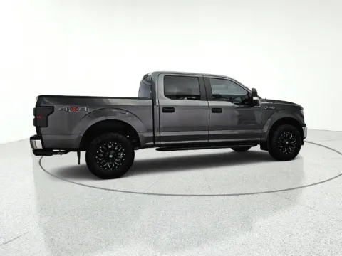 More photos of 2018 Ford F-150 XLT at CarWise Gurnee, IL