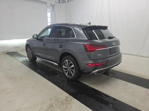 Photos of 2024 Audi Q5 45 S line Premium for sale in Gurnee, IL at CarWise Gurnee