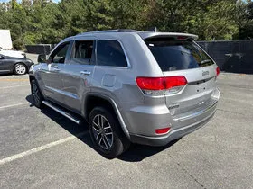 Photos of 2019 Jeep Grand Cherokee Limited for sale in Gurnee, IL at CarWise Gurnee