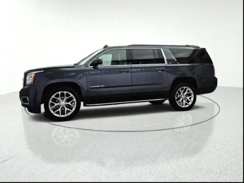Another view of 2020 GMC Yukon XL SLT for sale in Gurnee, IL at CarWise Gurnee