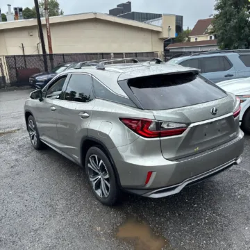 Photos of 2019 Lexus RX 450h for sale in Gurnee, IL at CarWise Gurnee