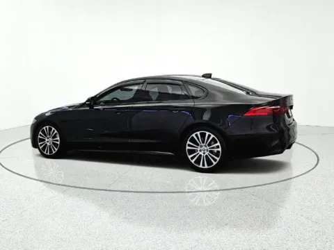 More photos of 2024 Jaguar XF R-Dynamic SE at CarWise Gurnee, IL