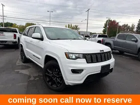 White 2020 Jeep Grand Cherokee Altitude for sale in Gurnee, IL