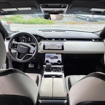 More photos of 2021 Land Rover Range Rover Velar P250 R-Dynamic S at CarWise Gurnee, IL