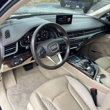 Another view of 2019 Audi Q7 55 Prestige for sale in Gurnee, IL at CarWise Gurnee