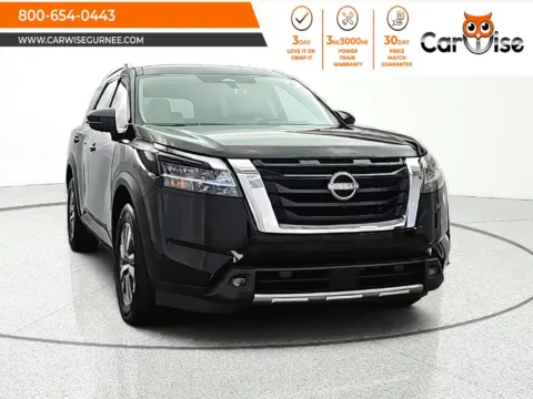 Black 2022 Nissan Pathfinder SL for sale in Gurnee, IL