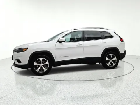 Another view of 2019 Jeep Cherokee Limited for sale in Gurnee, IL at CarWise Gurnee
