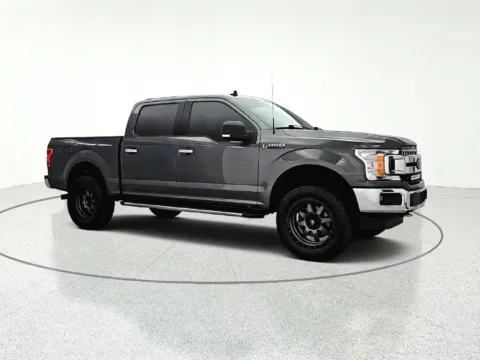 Photos of 2020 Ford F-150 XLT for sale in Gurnee, IL at CarWise Gurnee