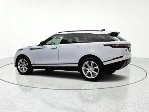 More photos of 2019 Land Rover Range Rover Velar SE R-Dynamic at CarWise Gurnee, IL