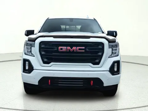 More photos of 2019 GMC Sierra 1500 AT4 at CarWise Gurnee, IL