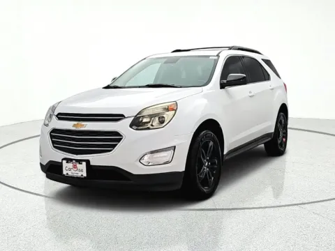 Photos of 2017 Chevrolet Equinox LT for sale in Gurnee, IL at CarWise Gurnee
