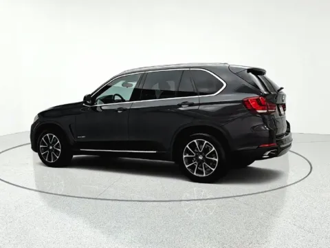 More photos of 2018 BMW X5 xDrive35i at CarWise Gurnee, IL