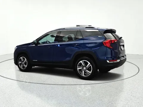More photos of 2021 GMC Terrain SLT at CarWise Gurnee, IL