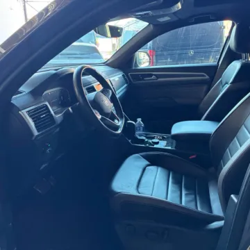 Another view of 2021 Volkswagen Atlas Cross Sport 3.6L V6 SEL Premium R-Line for sale in Gurnee, IL at CarWise Gurnee