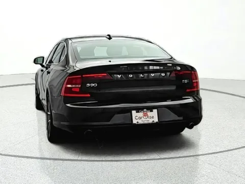 More photos of 2018 Volvo S90 T5 Momentum at CarWise Gurnee, IL