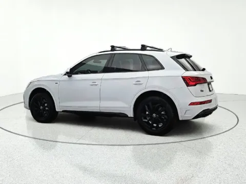 More photos of 2023 Audi Q5 45 S line Premium at CarWise Gurnee, IL