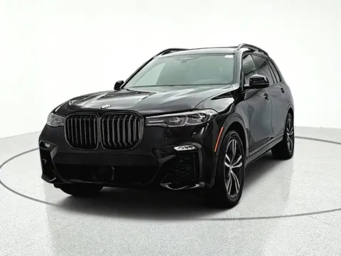 Photos of 2021 BMW X7 xDrive40i for sale in Gurnee, IL at CarWise Gurnee