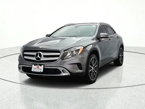 Photos of 2017 Mercedes-Benz GLA 250 for sale in Gurnee, IL at CarWise Gurnee