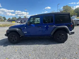 Photos of 2018 Jeep Wrangler Unlimited Sport for sale in Gurnee, IL at CarWise Gurnee