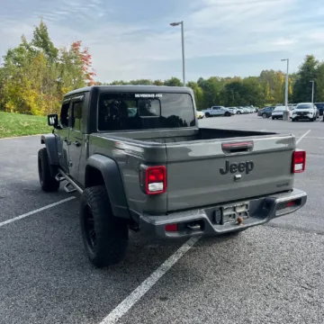 Photos of 2020 Jeep Gladiator Sport for sale in Gurnee, IL at CarWise Gurnee