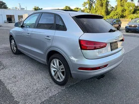 Photos of 2018 Audi Q3 2.0T Premium for sale in Gurnee, IL at CarWise Gurnee