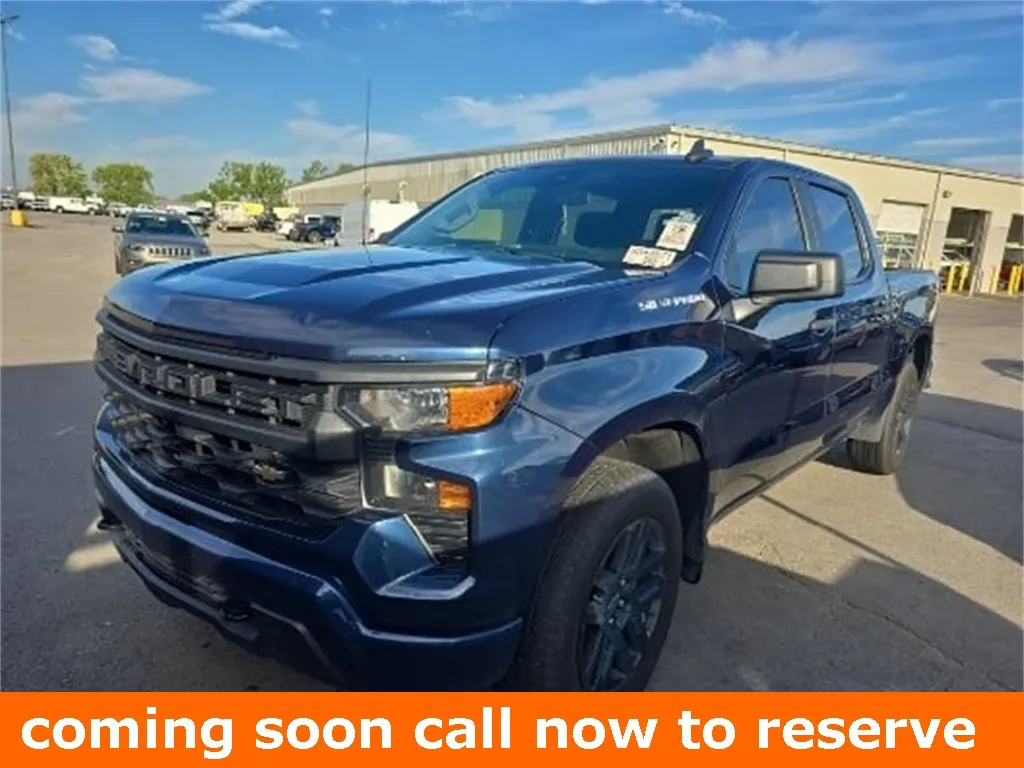 2022 Chevrolet Silverado 1500 Custom for sale in Gurnee, IL