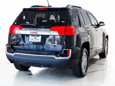 More photos of 2017 GMC Terrain SLT at CarWise Gurnee, IL