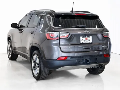 More photos of 2018 Jeep Compass Limited at CarWise Gurnee, IL