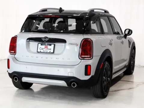 More photos of 2022 MINI Cooper S Countryman Classic at CarWise Gurnee, IL