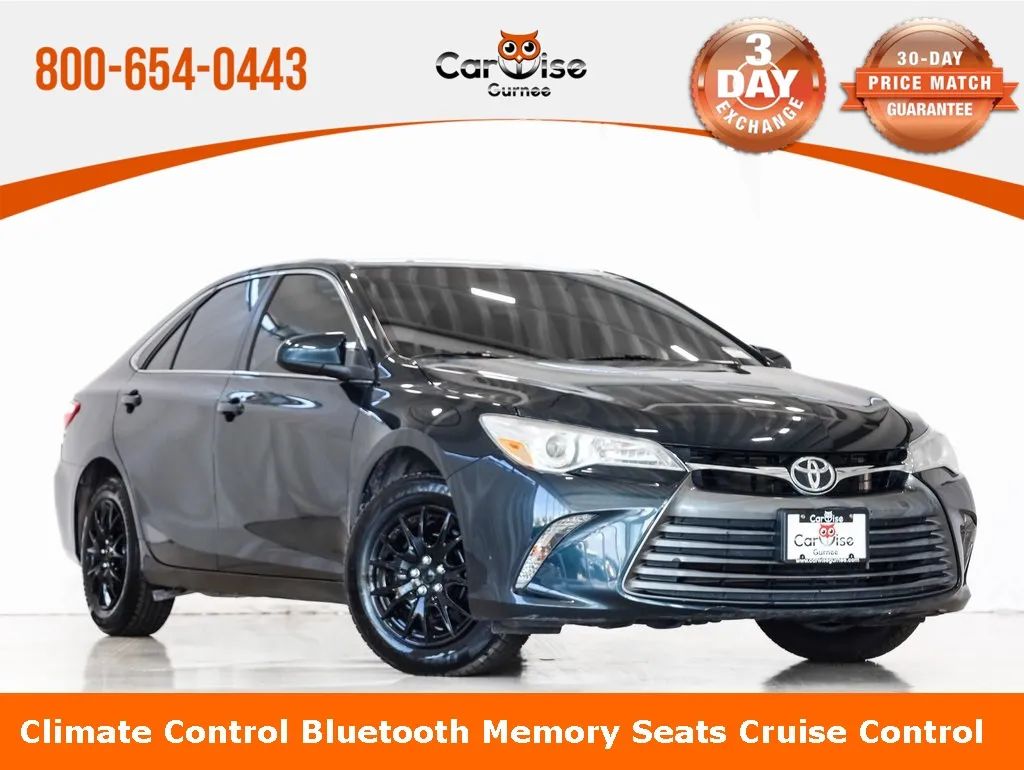 Gray 2015 Toyota Camry LE for sale in Gurnee, IL