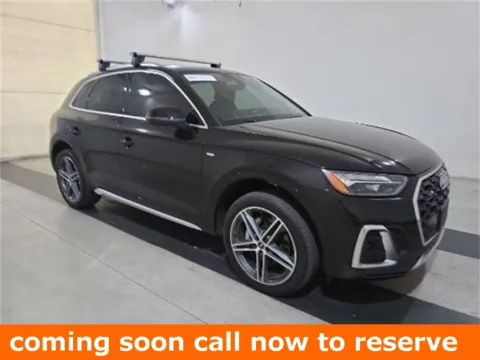 Black 2021 Audi Q5 e 55 Premium for sale in Gurnee, IL