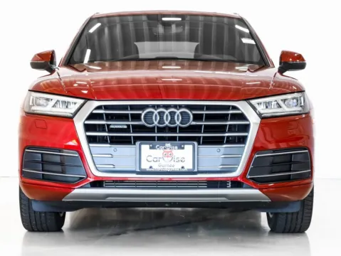 Photos of 2018 Audi Q5 2.0T for sale in Gurnee, IL at CarWise Gurnee