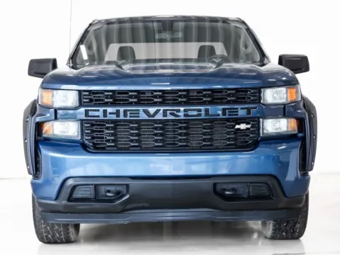 Photos of 2019 Chevrolet Silverado 1500 Custom for sale in Gurnee, IL at CarWise Gurnee